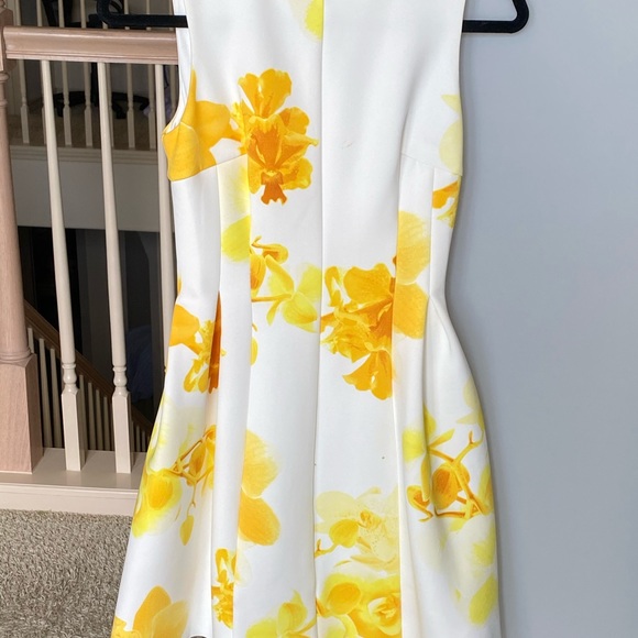 Calvin Klein worn once! - Picture 3 of 3